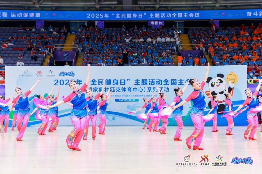 述评：小城“灌篮高手”出圈，背后有什么？